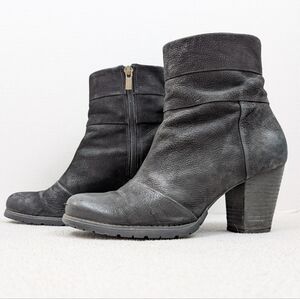 Clarks Artisan Ankle Boots Women's 7M Black Nubuck Comfort Zip Block Heel Bootie